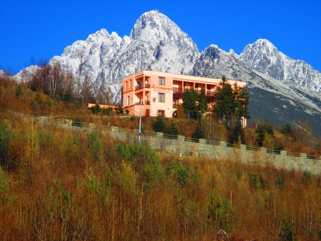 Penzion Partizan Vysoké Tatry Εξωτερικό φωτογραφία